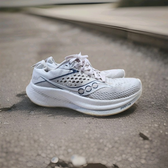 Saucony Shoes - Saucony Ride 17 S10924-102 Womens US 9 Running Shoes Pearl Gum Athletic Sneakers